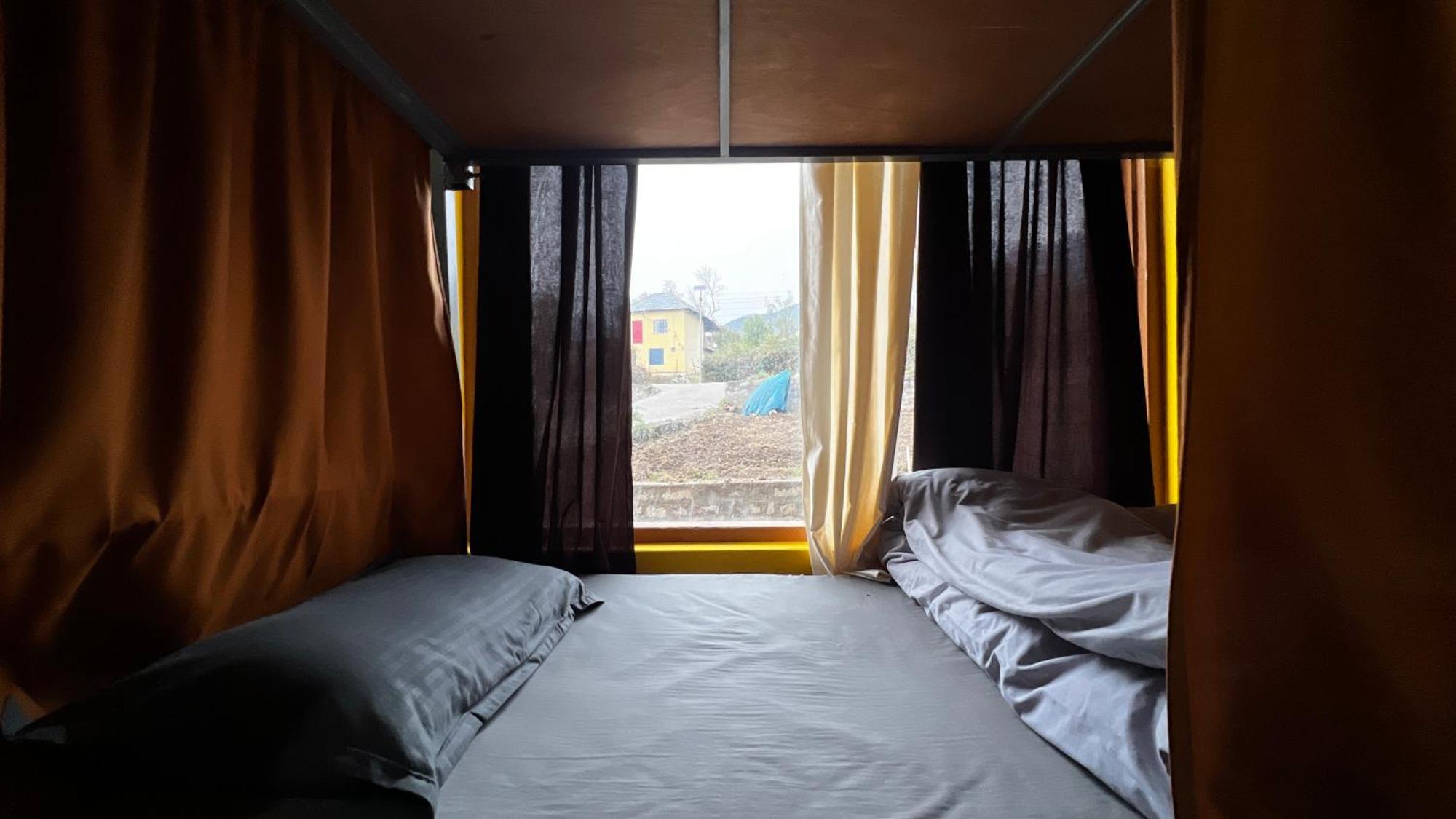 Flyscape Hostel Bīr Szoba fotó